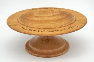 Handmade wooden tazza